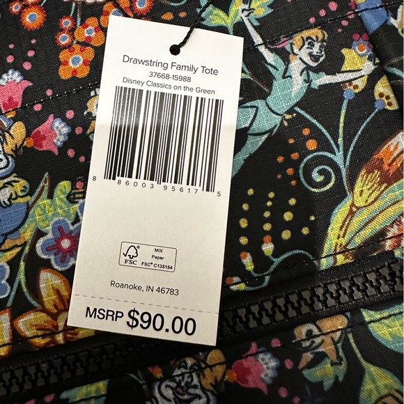 Vera Bradley Disney Limited Edition Drawstring Family Tote NWT - Picture 14 of 15